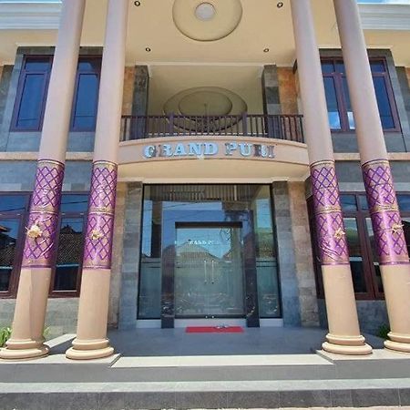 Grand Puri Hotel Batununggul Bagian luar foto