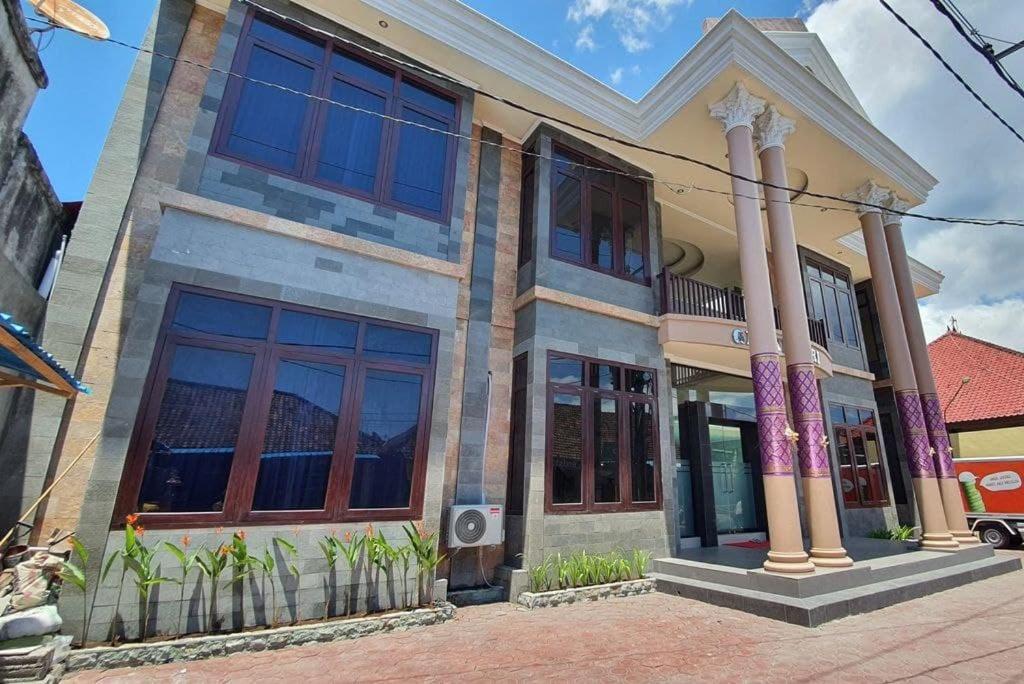 Grand Puri Hotel Batununggul Bagian luar foto