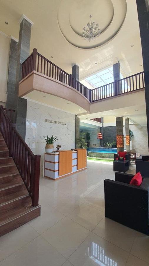 Grand Puri Hotel Batununggul Bagian luar foto